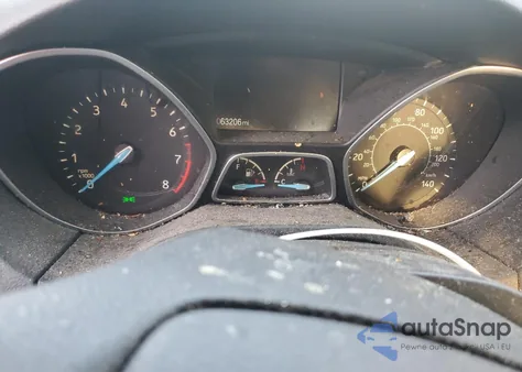 2016 Ford Focus Se z USA, uszkodzony, nr VIN 1FADP3F26GL292985